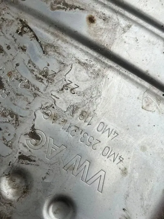 Schalldämpfer Porsche OEM 4M0253211AG - Gebraucht image 3