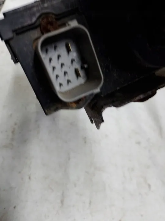 Mécanisme de frein à main BMW 7 F01 OEM 6856931 image 5