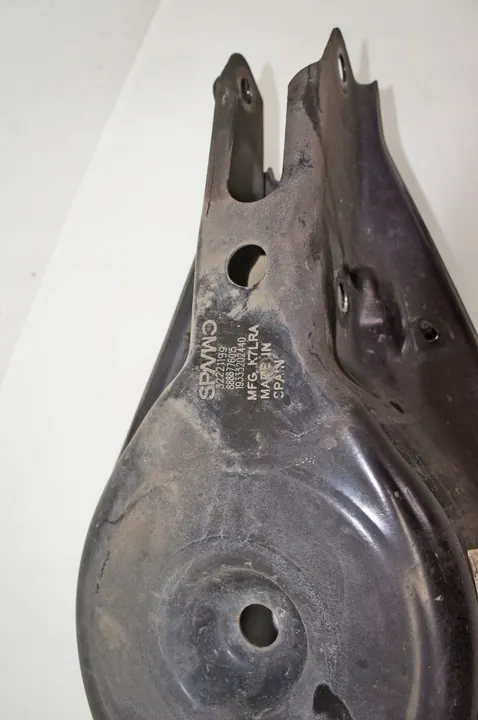 Volvo XC40 D3 2.0d Braccio di Controllo Posteriore Sinistro UK355 image 6