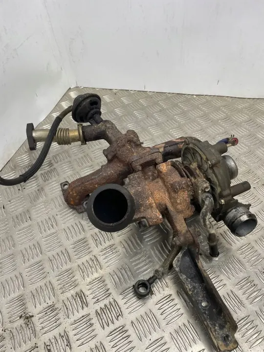 Begagnad turbo för Peugeot 206 - OEM DTS2359 image 4