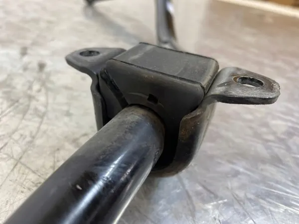 MG ZS Front-Stabilisatorstange OEM FOB48983 image 3