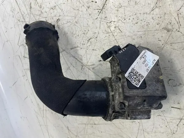 Corpo de borboleta 2.5 TDI Audi A4 B7 V6 OEM 059128063B image 4
