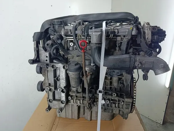 Motor Volvo D5244T 2.4 D5 usado para XC90 image 2