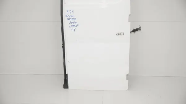 Puerta trasera derecha OEM 360189583 para Nissan NV200 image 7