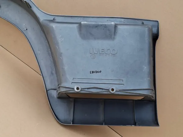 Iveco Eurocargo Vänster steg OEM 8142604 - Begagnad image 6