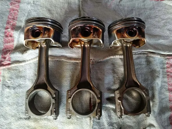 Kolben & Pleuel OEM 06HB für Audi A4 B8 2.0 TFSI image 2