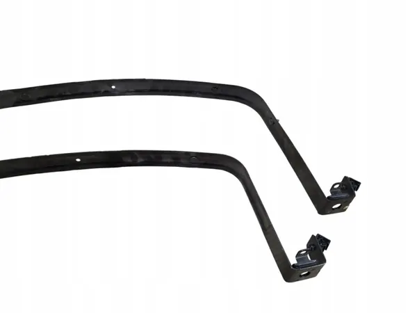 Dodge Hornet Polttoainesäiliön kiinnike OEM ATV116754 image 3