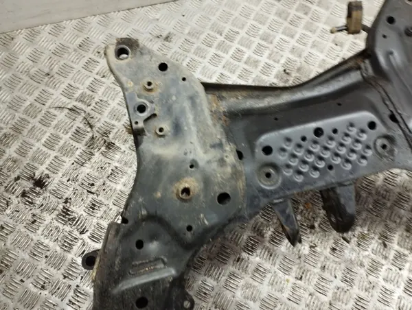 Mazda CX-5 2016 Voorste Hulpframe OEM AMD103502 image 7