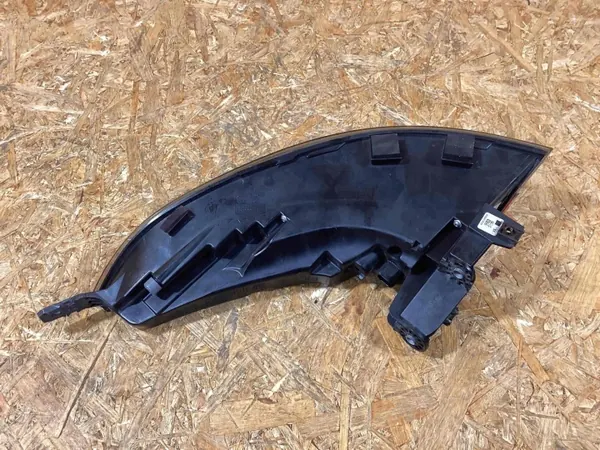 Rückfahrleuchte Porsche Panamera (976) OEM 973945091 image 9