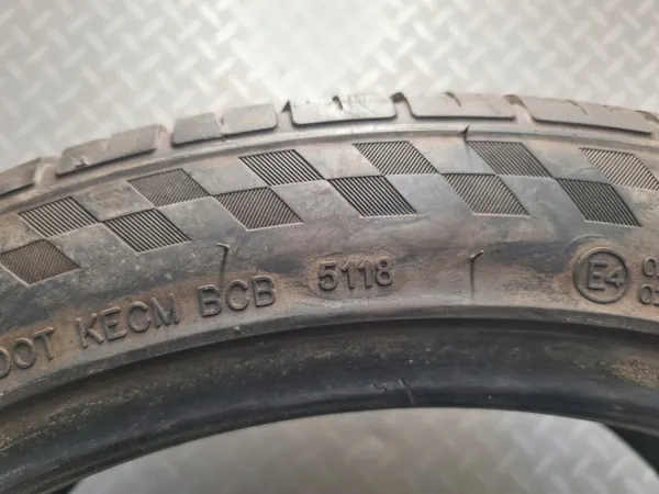 Banden OEM CZĘŚCI MARMAGCARS 694/800/894 245/40 R19 98Y image 4