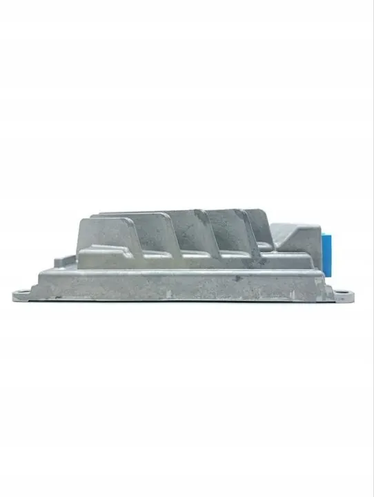 Amplificador de audio Mercedes-Benz OEM A2979009821 Usado image 6