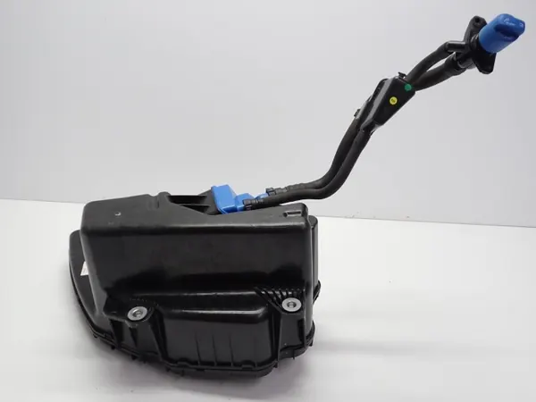 AdBlue-tankpomp OEM 8W0131878AM Audi A4 B9 image 2