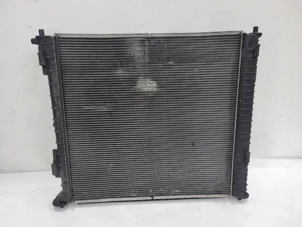 Waterradiator OEM 25310-CG060 voor Hyundai Staria image 4