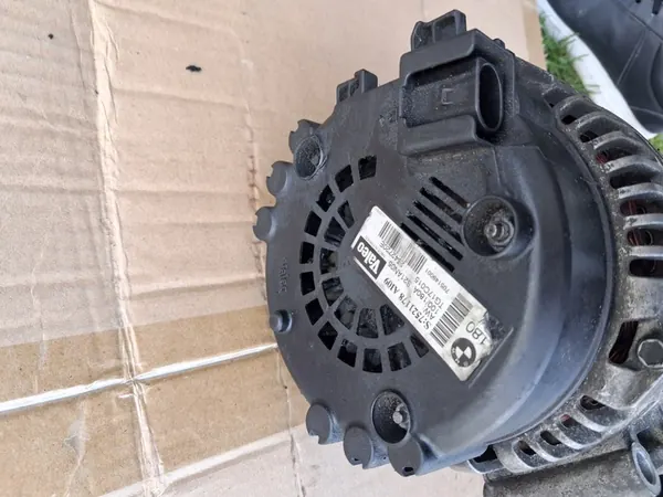 Vaihtovirtageneraattori 7521178 BMW E61 525i image 4