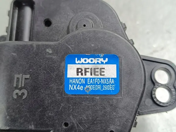 Flap de ventilação Kia OE OEM EA1E0NX5AA - Usado image 6