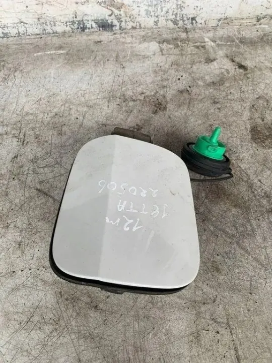 Brandstofklepmotor OEM 5C6809999 voor VW Jetta III 2.0L image 3