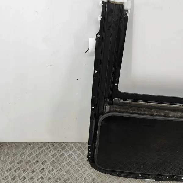 AUDI A6 4G2 C7 Toit Ouvrant 2017 OEM 4G5877255A image 3