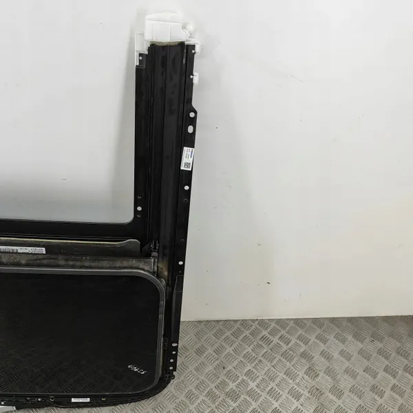 AUDI A6 4G2 C7 Toit Ouvrant 2017 OEM 4G5877255A image 4