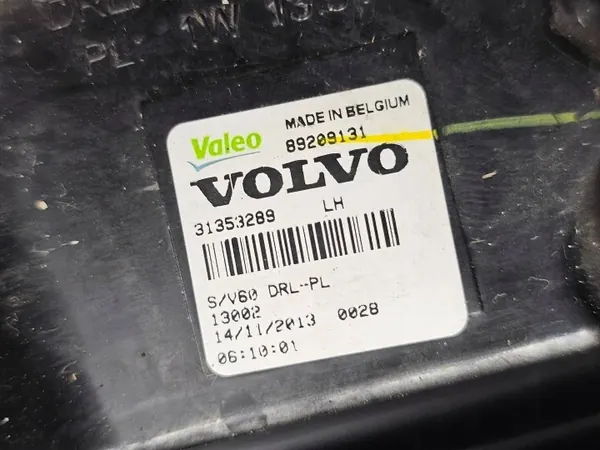 Volvo OEM 31353289 LED DRL Vasen V60 S60 2013-2017 image 4
