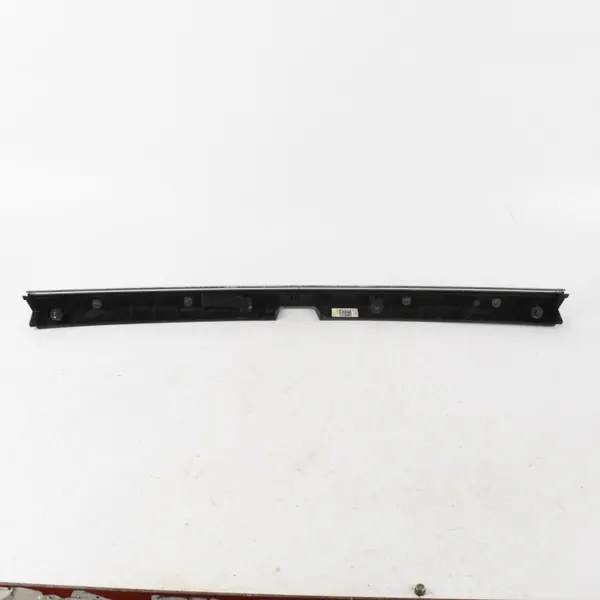 OEM 92409C0000 Kofferbakdeksel Reflectorrand Hyundai i20 image 5