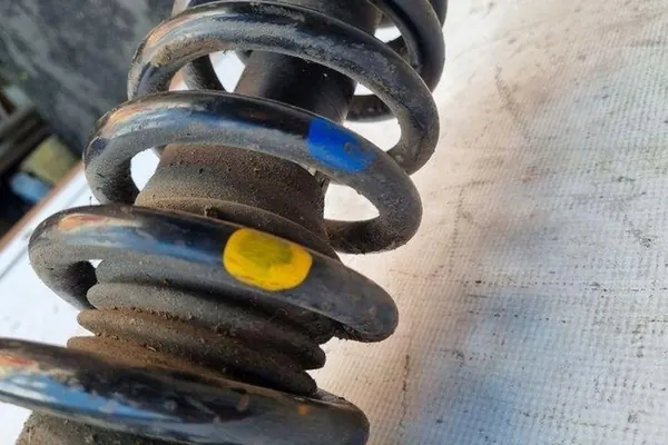 Fram höger stötdämpare MAZDA 6 SEDAN 2.2L diesel image 6