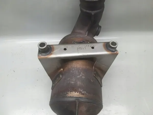 Avgasgrenrör OEM V758565880 1.4 VTI Begagnad image 7