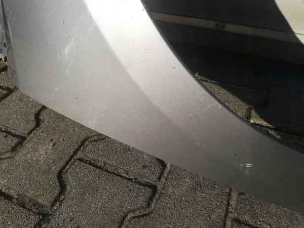 Fram Höger Skärm Renault Megane III 09-> OEM 631005149R image 3