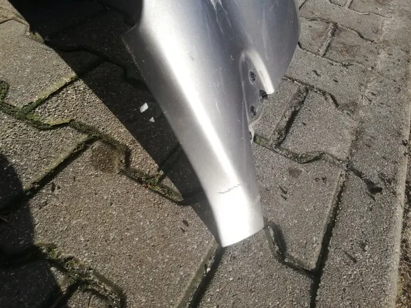 Fram Höger Skärm Renault Megane III 09-> OEM 631005149R image 4