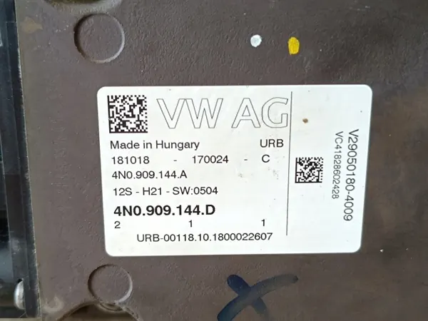 Audi Q5 II Ohjausvaihde OEM 4K1423055F - Käytetty image 10