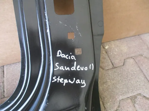 Rechter dorpel Dacia Sandero II Stepway image 3