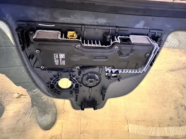 Pare-brise avant Mercedes GLE 167 SUV OEM A2479007212 image 6