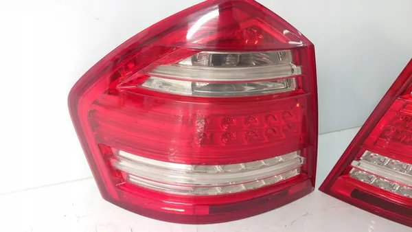 Conjunto de Luces LED Traseras Mercedes GL X164 Lift image 4
