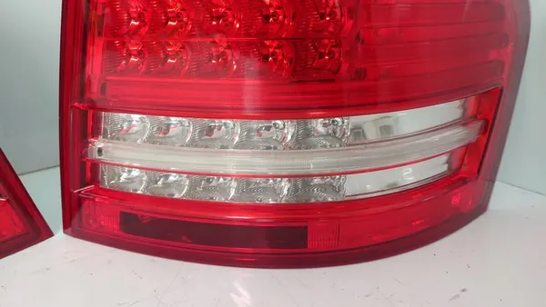 Conjunto de Luces LED Traseras Mercedes GL X164 Lift image 8