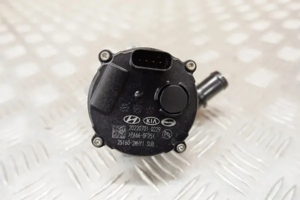 Hyundai Tucson IV vattenpump OEM 251602MHY1 image 8