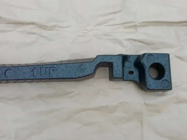 Absorvedor de para-choque dianteiro MAZDA CX-3 OEM D10E-50111 image 3