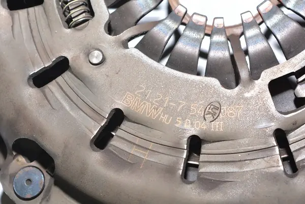 BMW 5 (E60) Kytkinpaketti 2.5L 2005 7545087 image 6