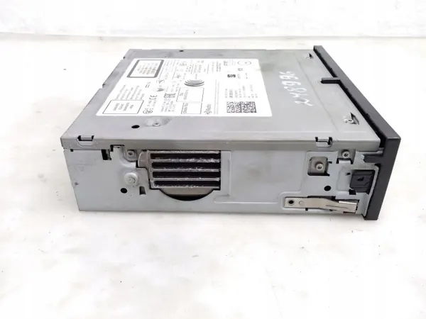 Changer CD SEAT Leon ST OEM 5F0035834C - Occasion image 4