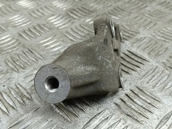 Support différentiel arrière Kia OE OEM FOB42138 image 3