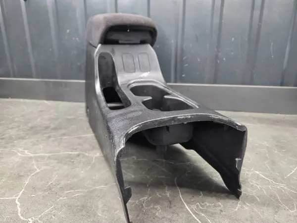 Accoudoir OEM 08U90-SIA pour Honda Accord VI - Noir image 5