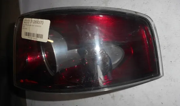 Lámpara trasera derecha Seat Ibiza III 6L 6L6945096C image 3