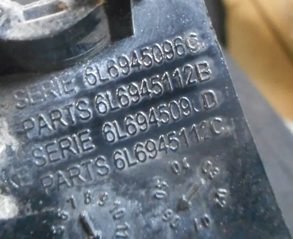 Lámpara trasera derecha Seat Ibiza III 6L 6L6945096C image 5