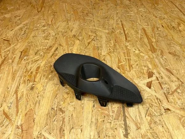 Rejilla de faro antiniebla delantero derecho Opel Corsa F 9830241080 image 3