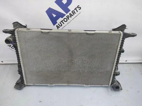 Audi OE 8K0 121 251 H Radiador de enfriamiento del motor image 5