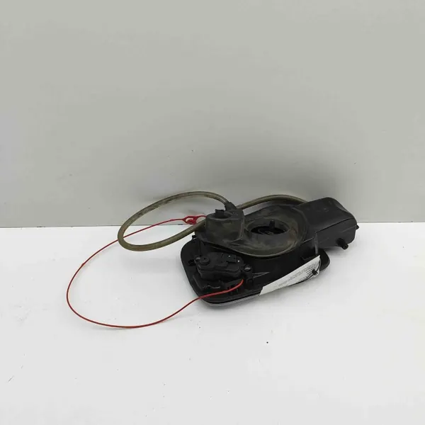 Tankklep OEM 8V4809907C voor Audi A3 Sportback image 4