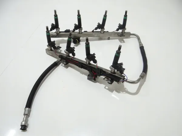 Rampe d'injecteurs OEM 7525721 pour BMW E60 N62B44 image 2