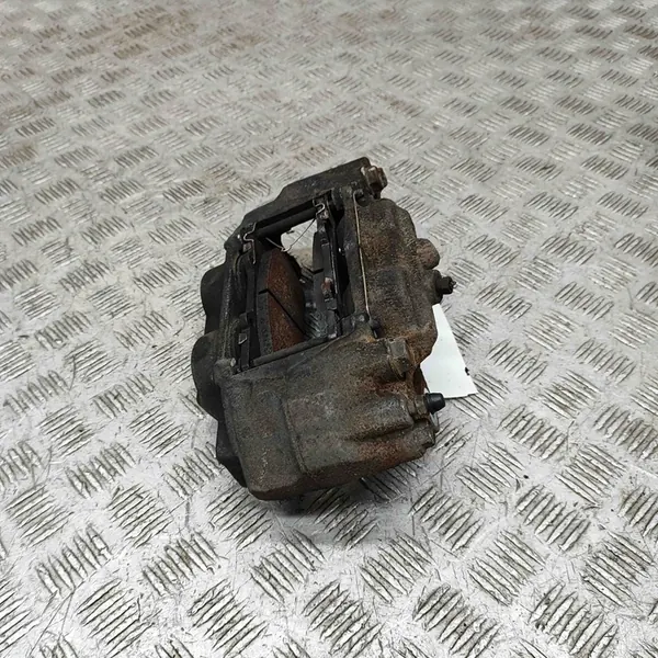 Toyota Land Cruiser (BJ70) Oikea etujarrusatula image 4