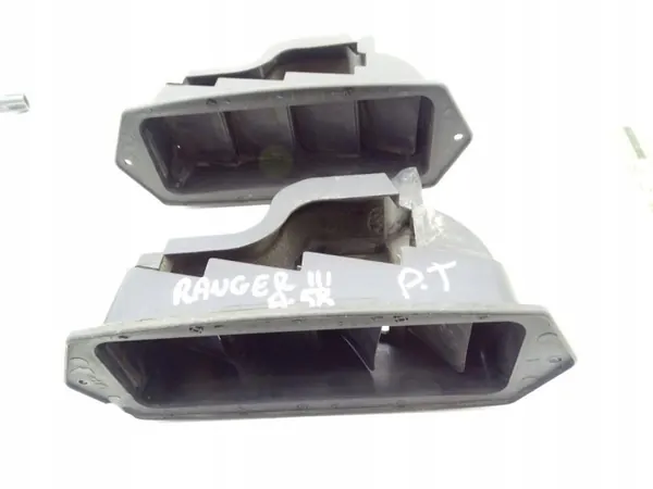 Grelha de ventilação OEM UH7151926 Ford Ranger III image 6
