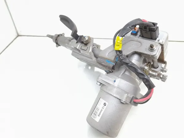 Pompe de direction assistée Hyundai ix35 OEM 563002S361 image 2