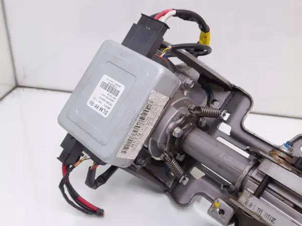 Pompe de direction assistée Hyundai ix35 OEM 563002S361 image 8
