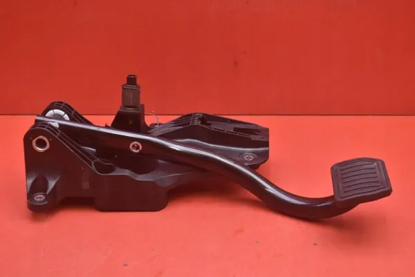 Tesla Rempedaal OEM P118691-50-A voor Model Y image 3